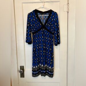Bisou Bisou Women’s 3/4 sleeve dress, blue, black & white patterned - size 6